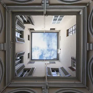 https://appartamento-affrescato-180mq-in-palazzo-del-600-a-mantova.it-lombardy.com
