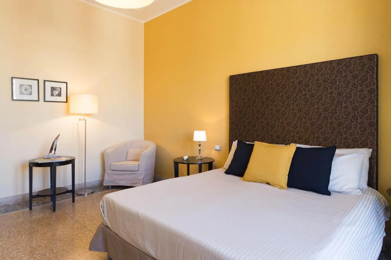 Hotel Al Porto Di Cagliari 2*,  Italien
